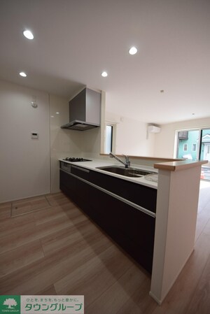 大野町2丁目戸建貸家の物件内観写真